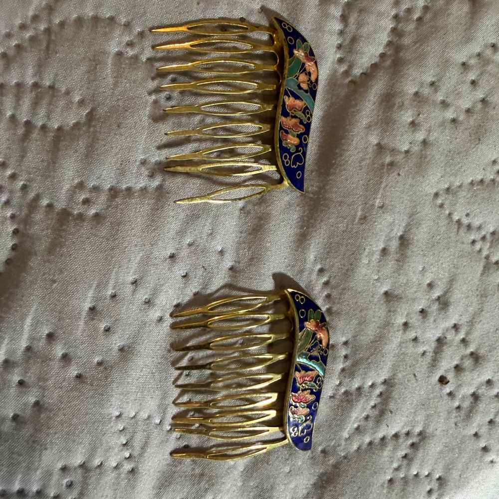 Source Unknown Gold-Tone Floral Enamel Hair Combs in Blue, Pink, Green